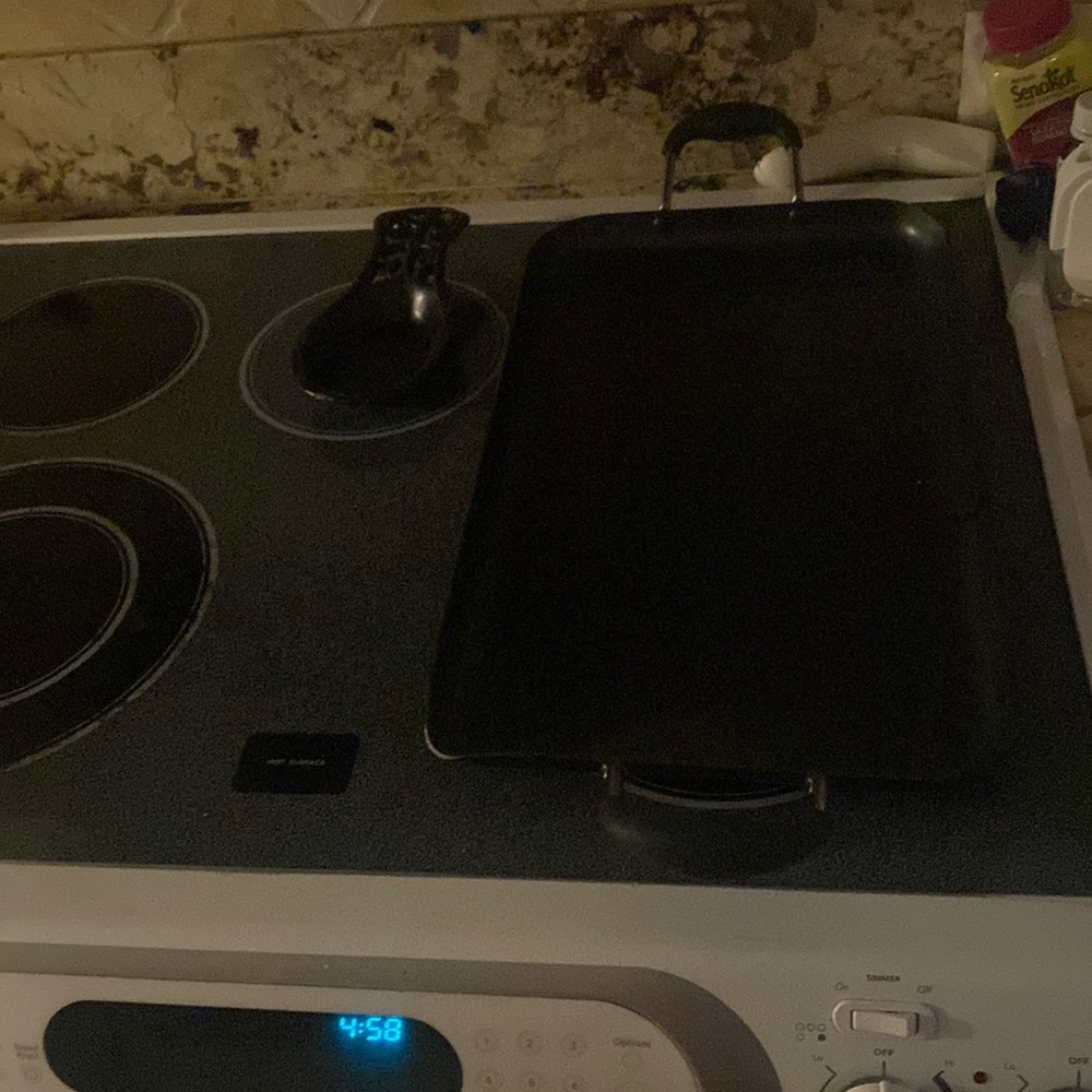 Crofton, double handled nonstick double mini griddle works on two grill circles